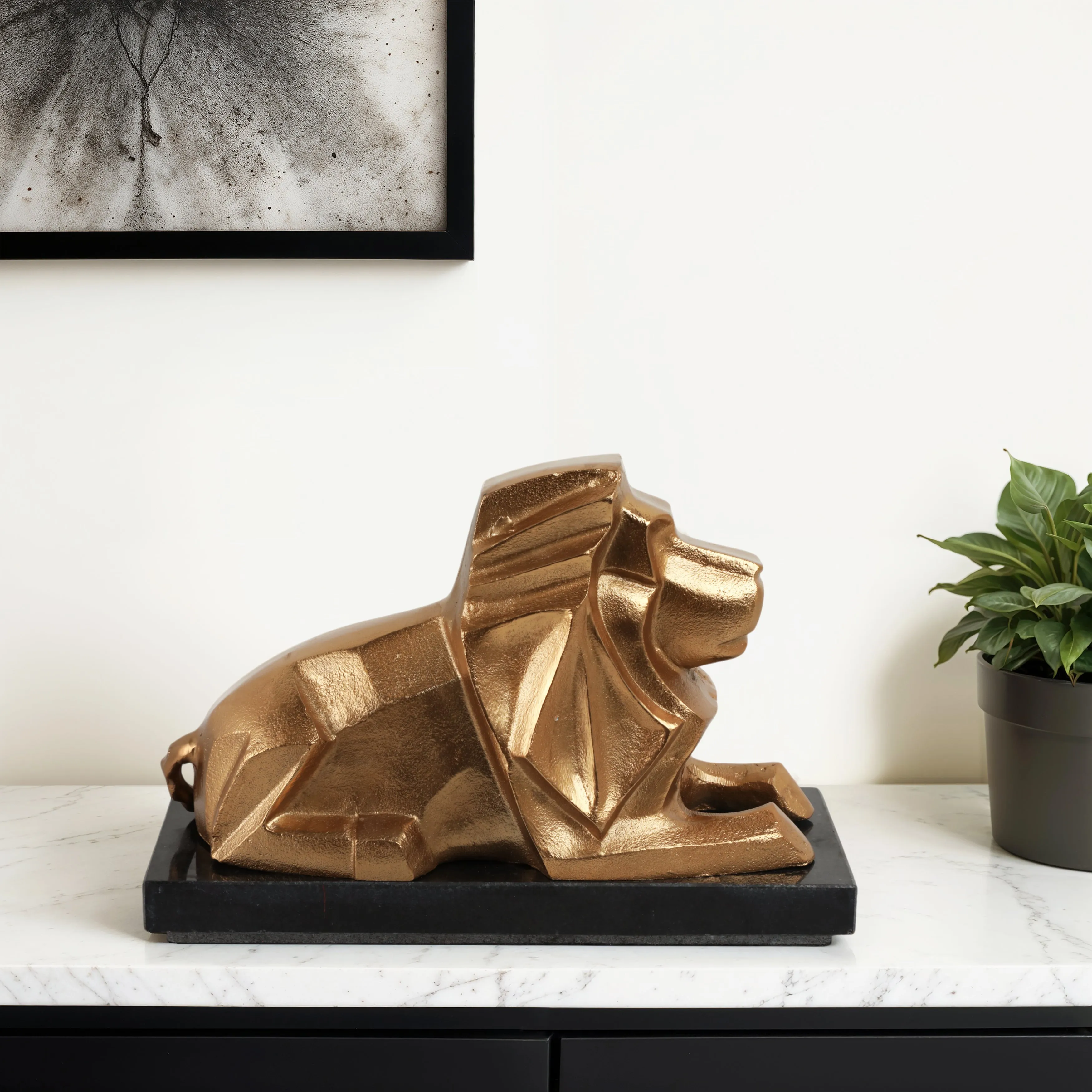 12" Nairobi Lion Statuary