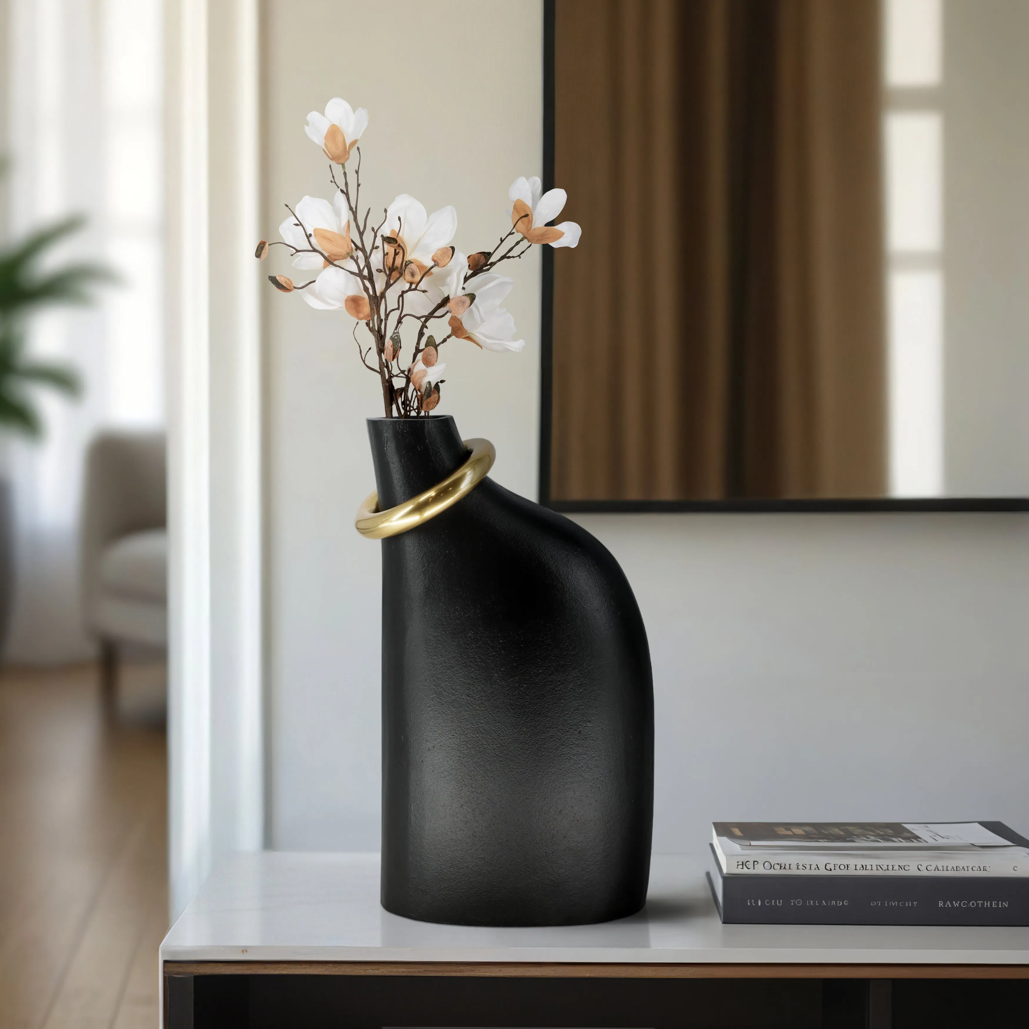 18" Rouen Large Black Vase With Ring