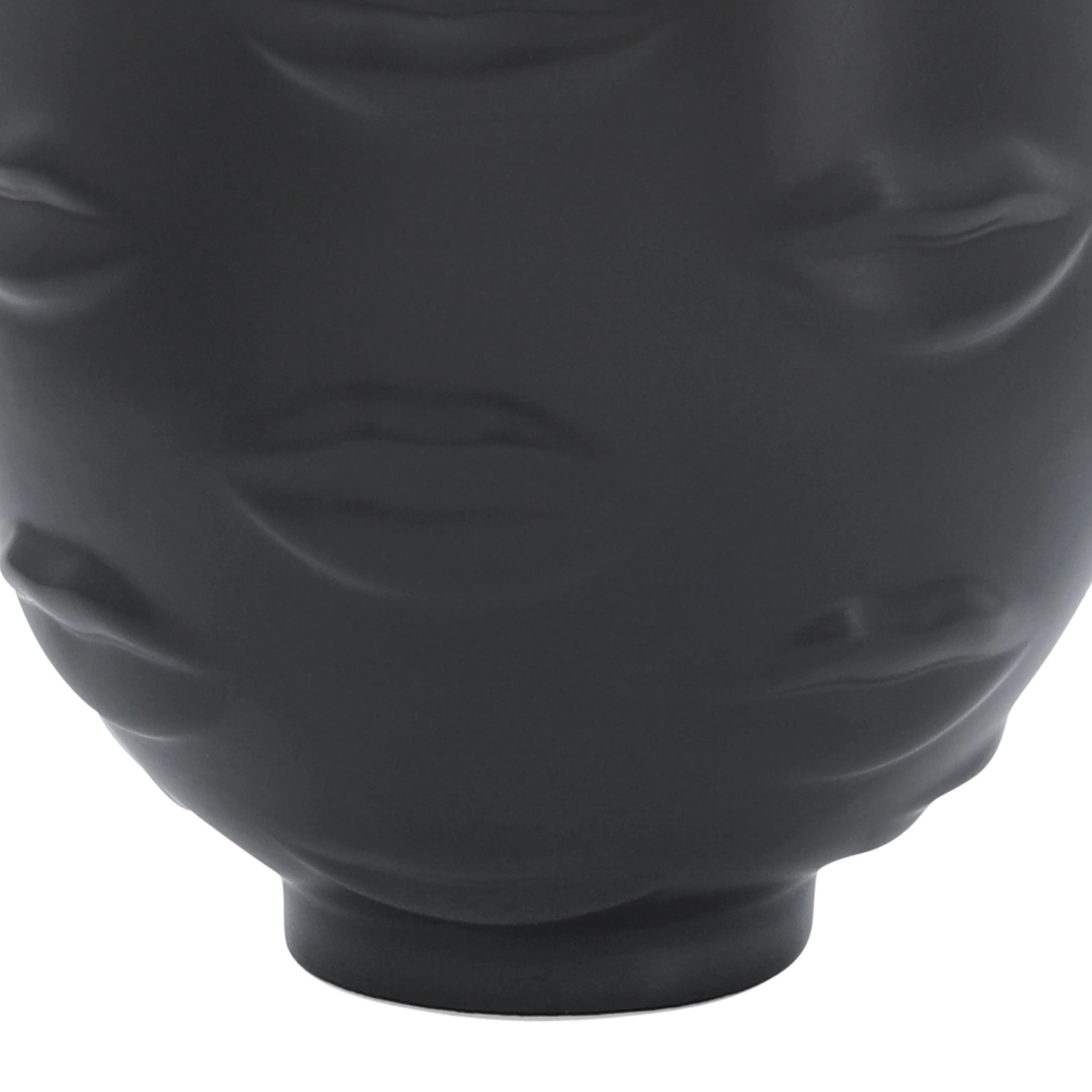6" LIPS VASE, BLACK