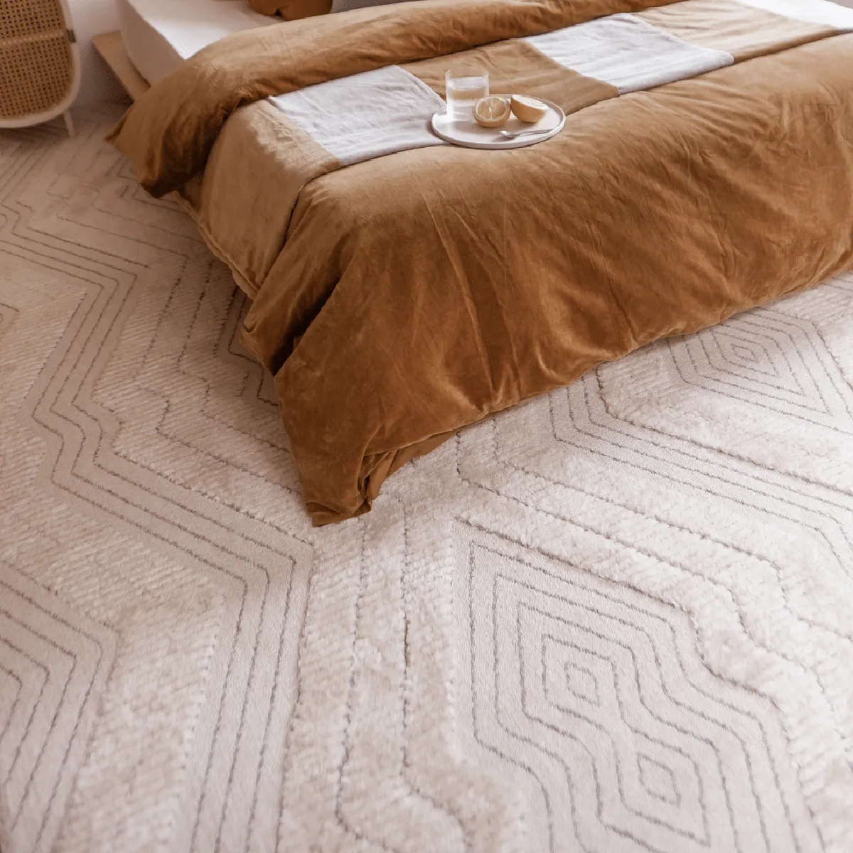 Dayna Diamond Runner Rug
