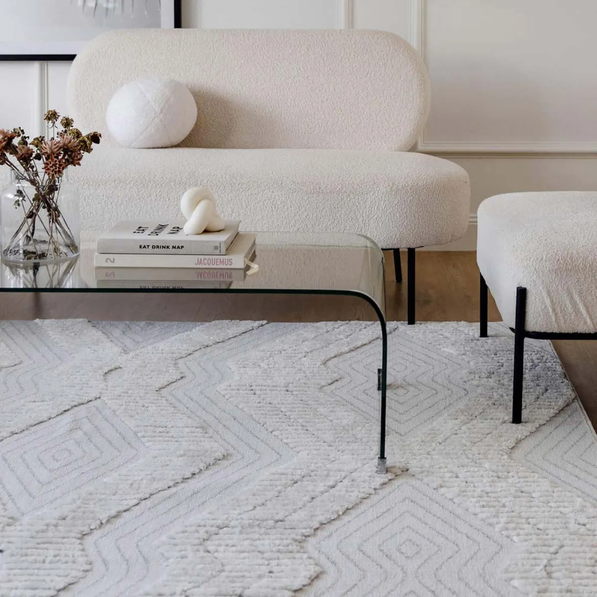Dayna Textured Diamond Tribal Rug