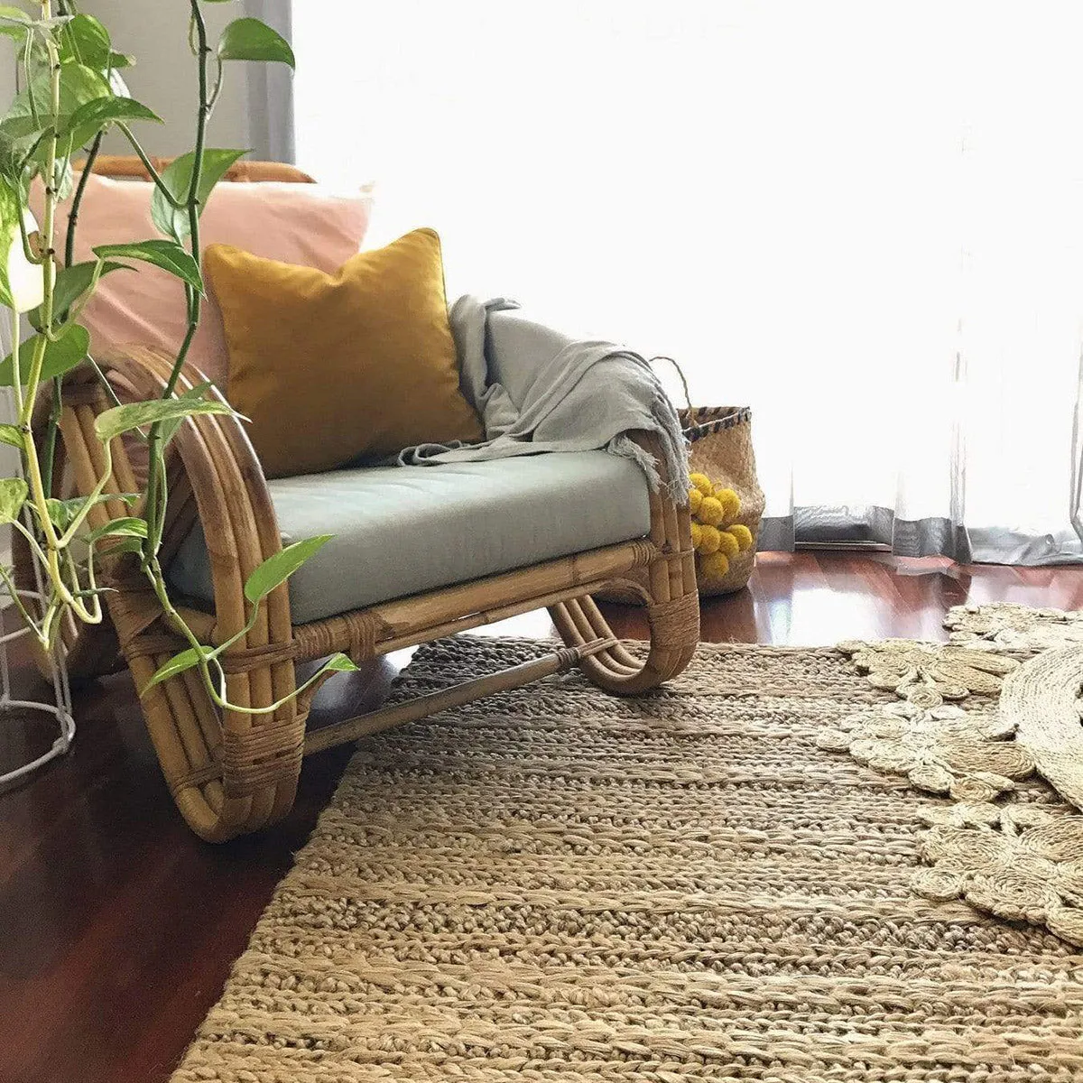 Eboni Chunky Braided Jute and Cotton Rug