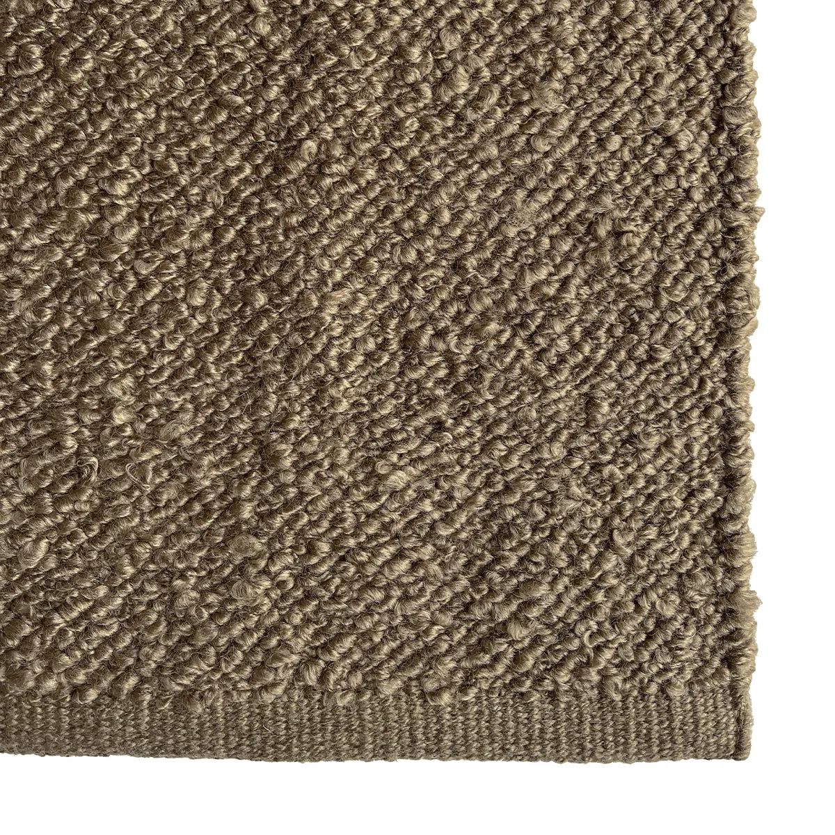 Finn Rug