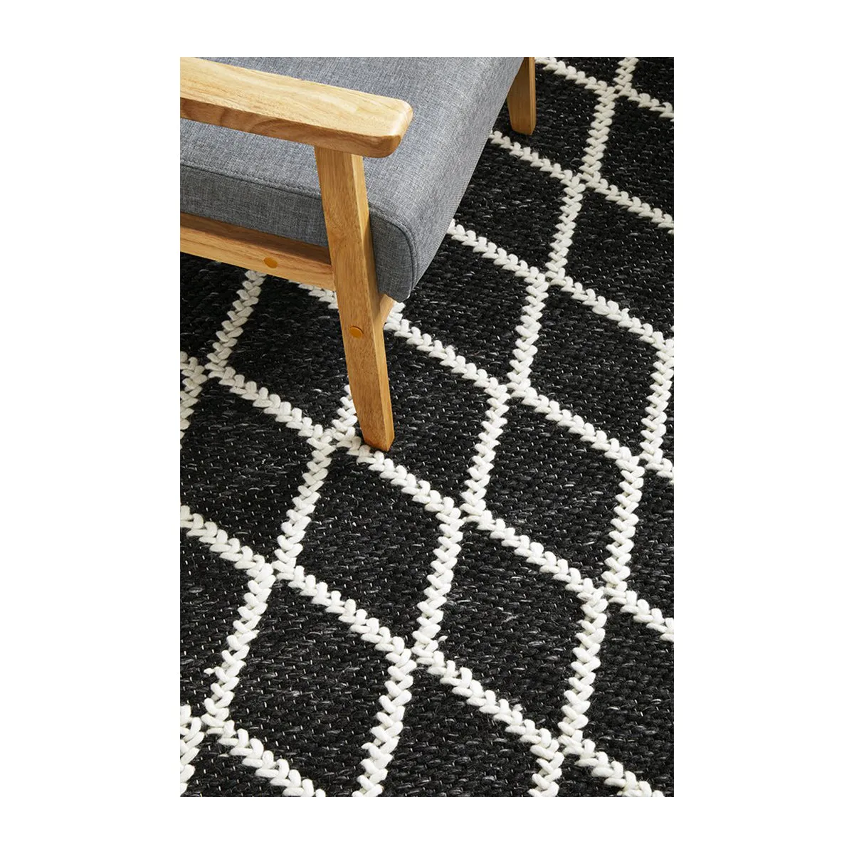 Huxley Rug (Black)