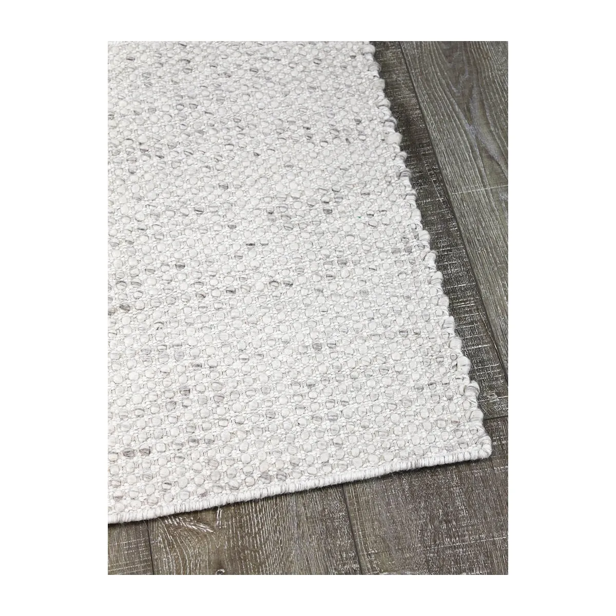 Kobe Rug (Silver)