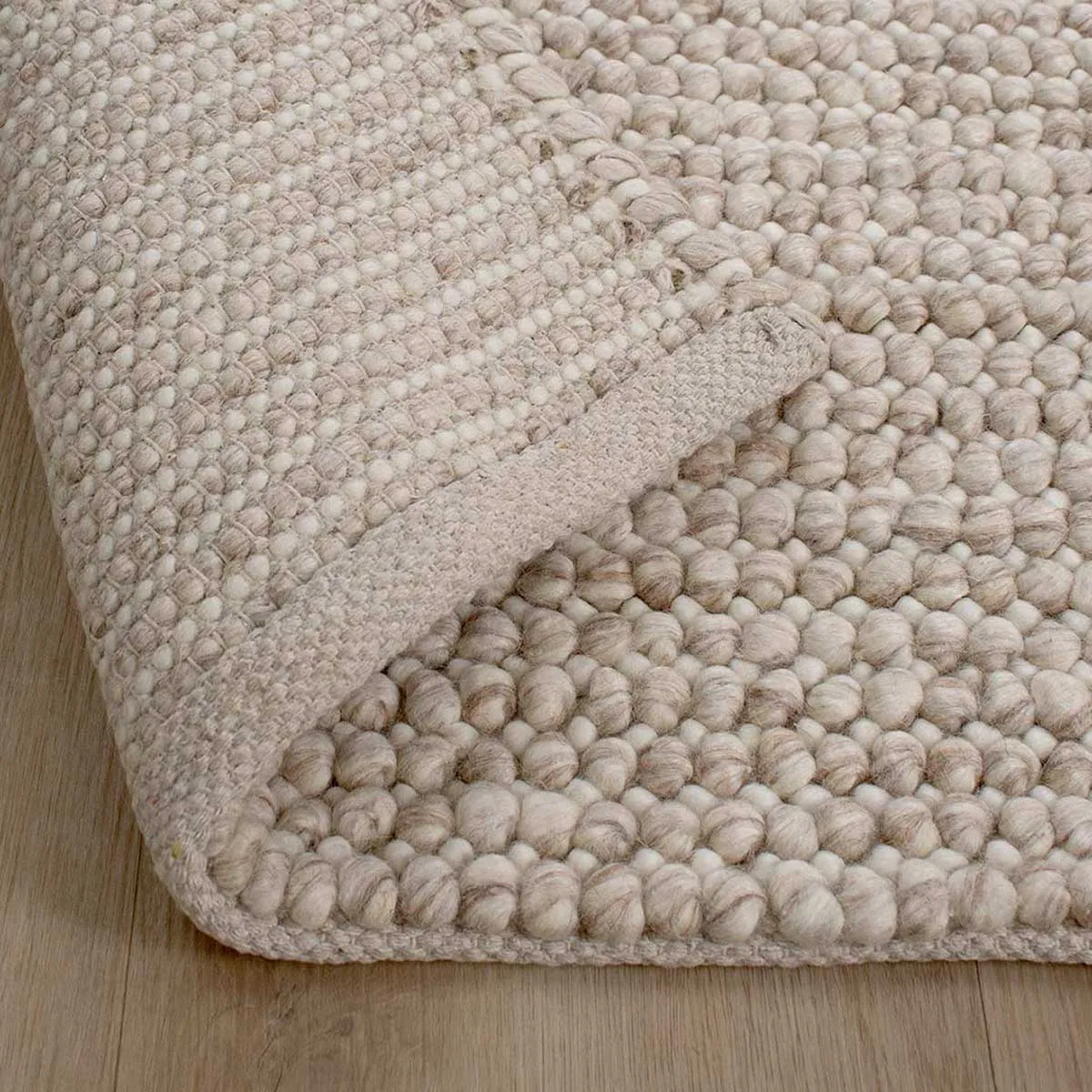 Magic Rug (Linen)