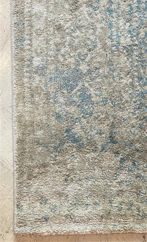 Petra Light Green Rug