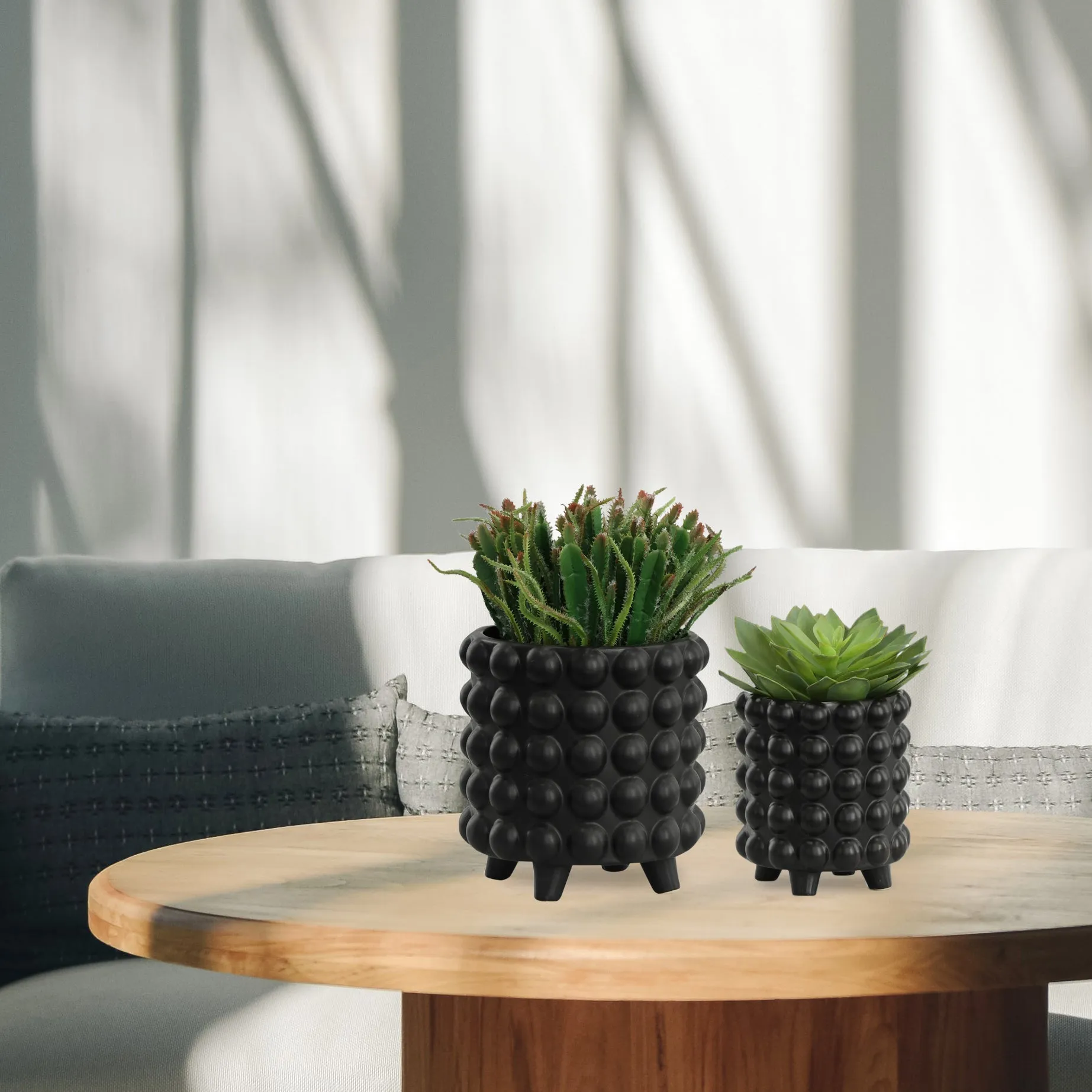 S/2 6/8" BUBBLE PLANTERS, MATTE BLACK