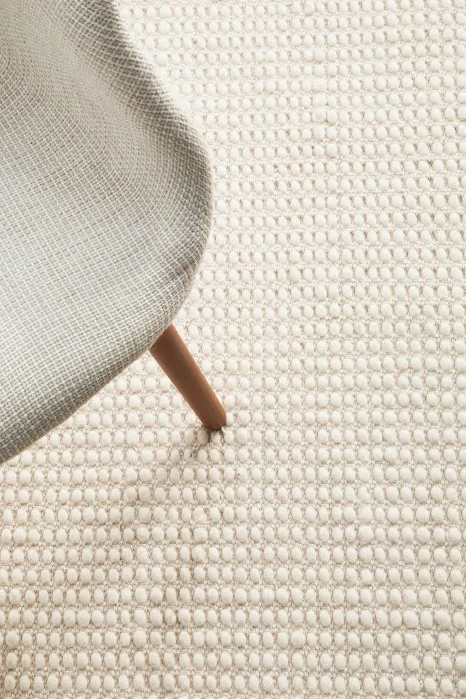 Skandi 300 Rug (White)