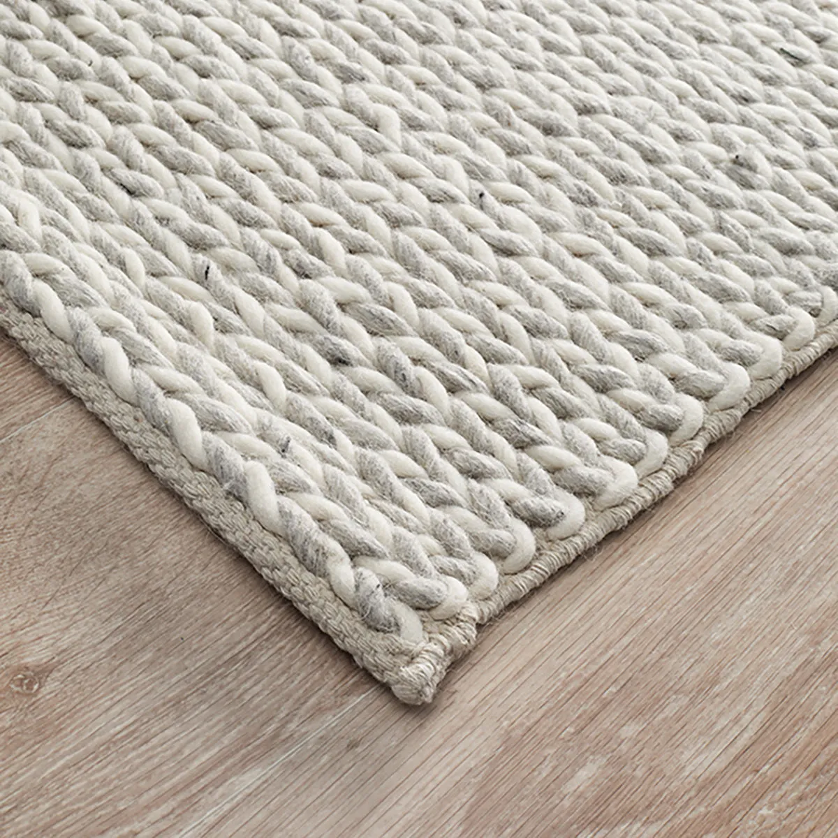 Studio 321 Rug (Silver)