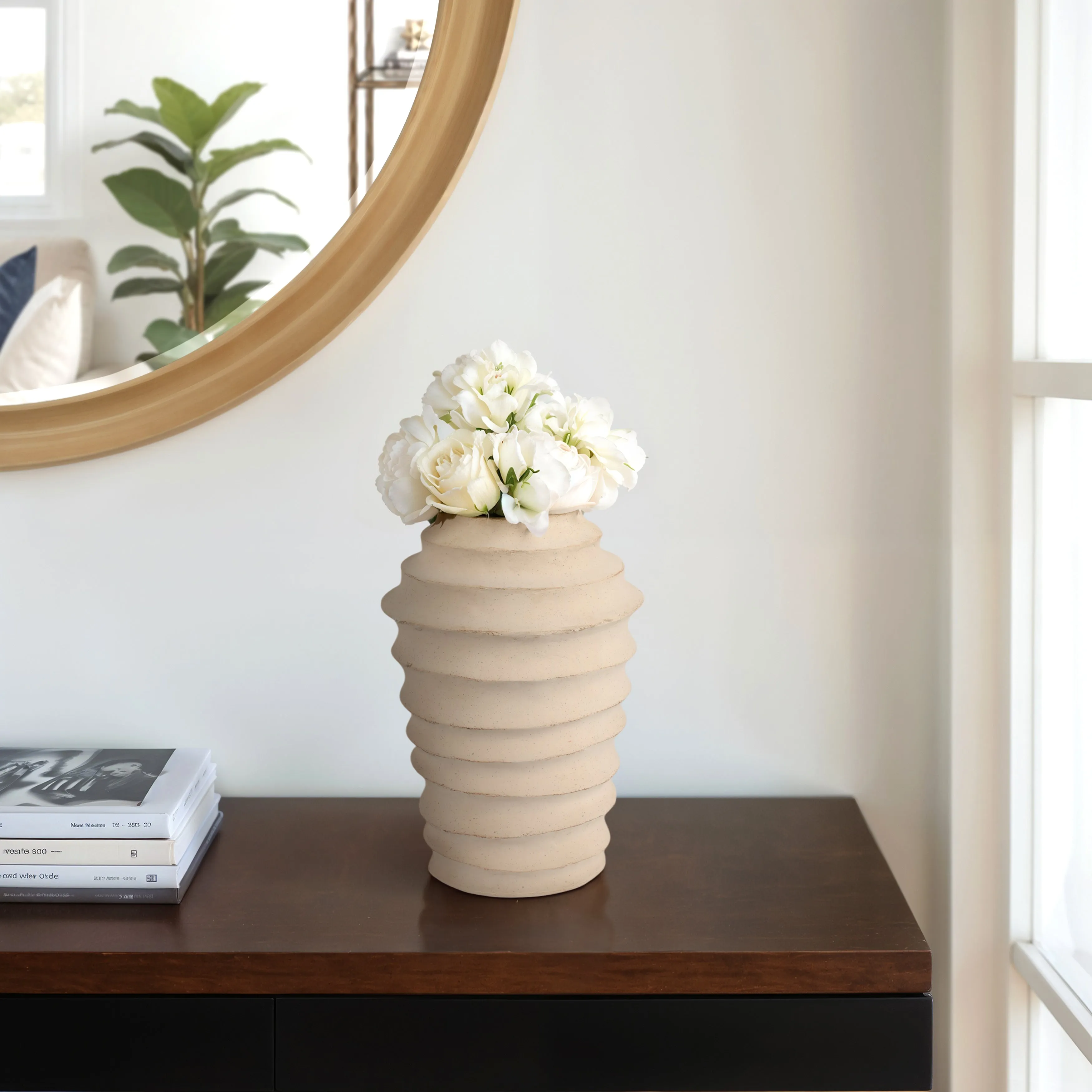 VASES AND JARS