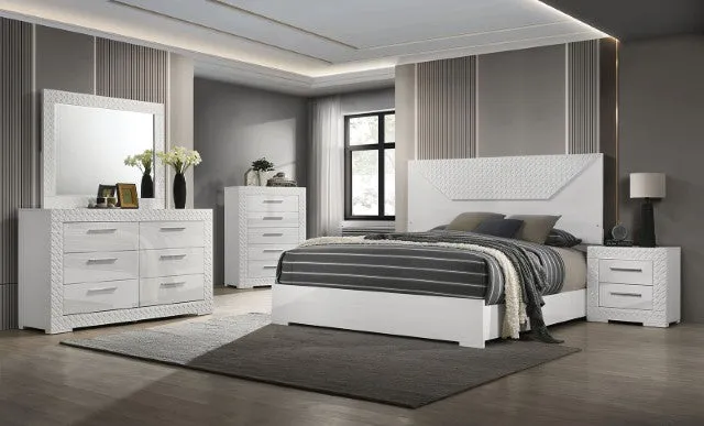 Whitby E.King Bed